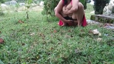 Bangalore Tomato Aunty Hits Nude Fuck In Outdoor KamaBaba